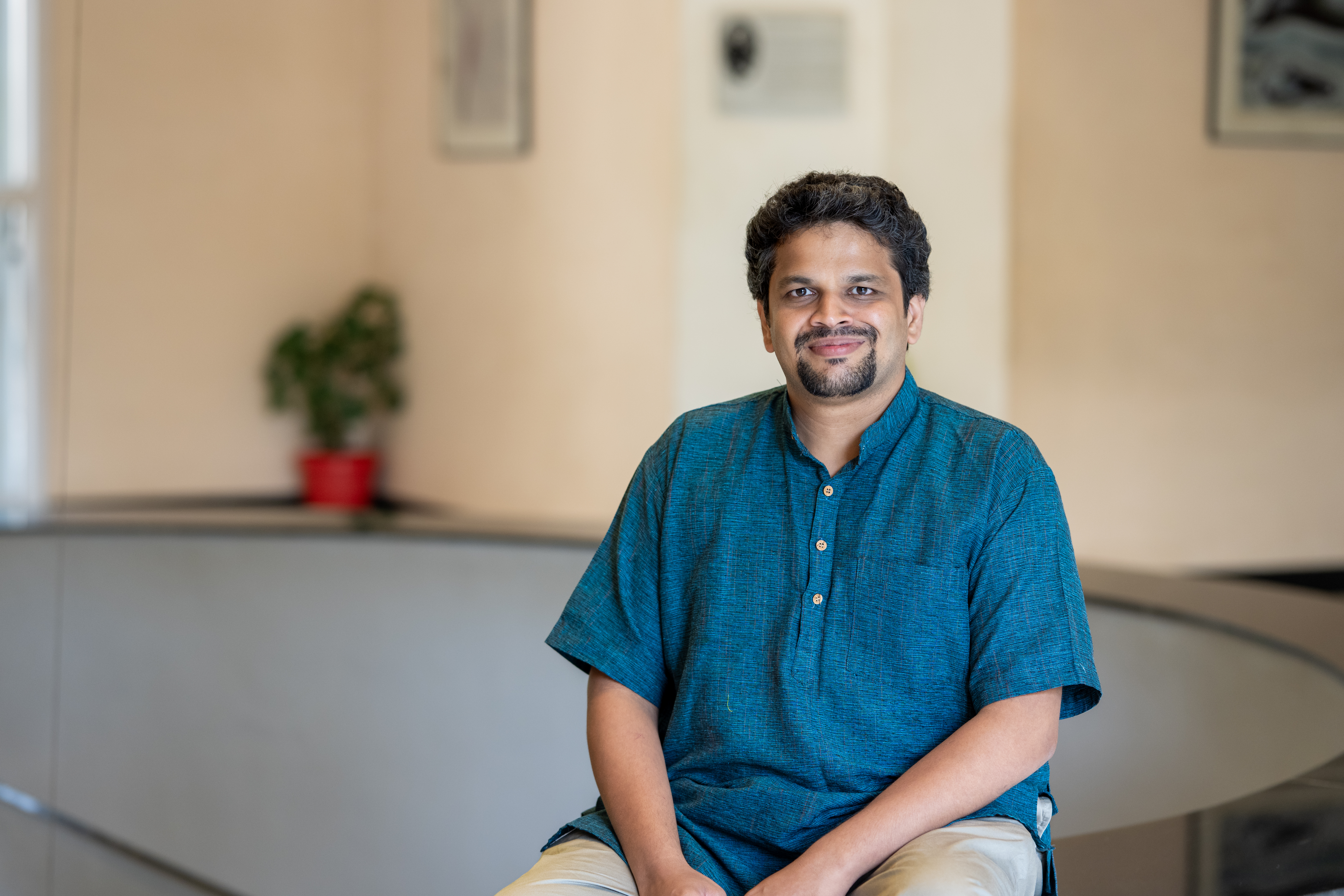 Prof.Bhooshan Gadre